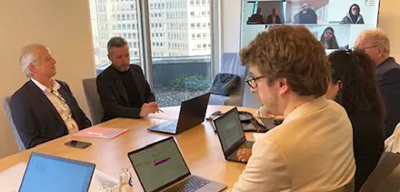 De adviesraden voor personen met een handicap en het BDF ontmoeten Minister Coppieters